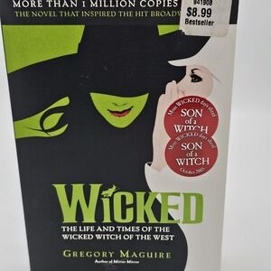 Wicked : The Life and Times of the Wicked Witch of the West by Gregory...